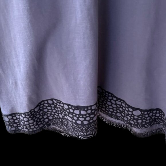 Two tone Black /Grey Applique & Print top "wearable art" by Leopard & Horse - Picture 6 of 6